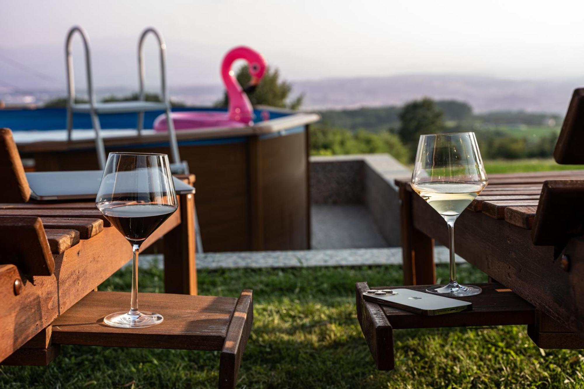 Zlatni Prag - Kraljevo Villa Eksteriør billede